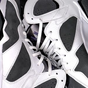 Brand new Jordan’s 7 flint additions